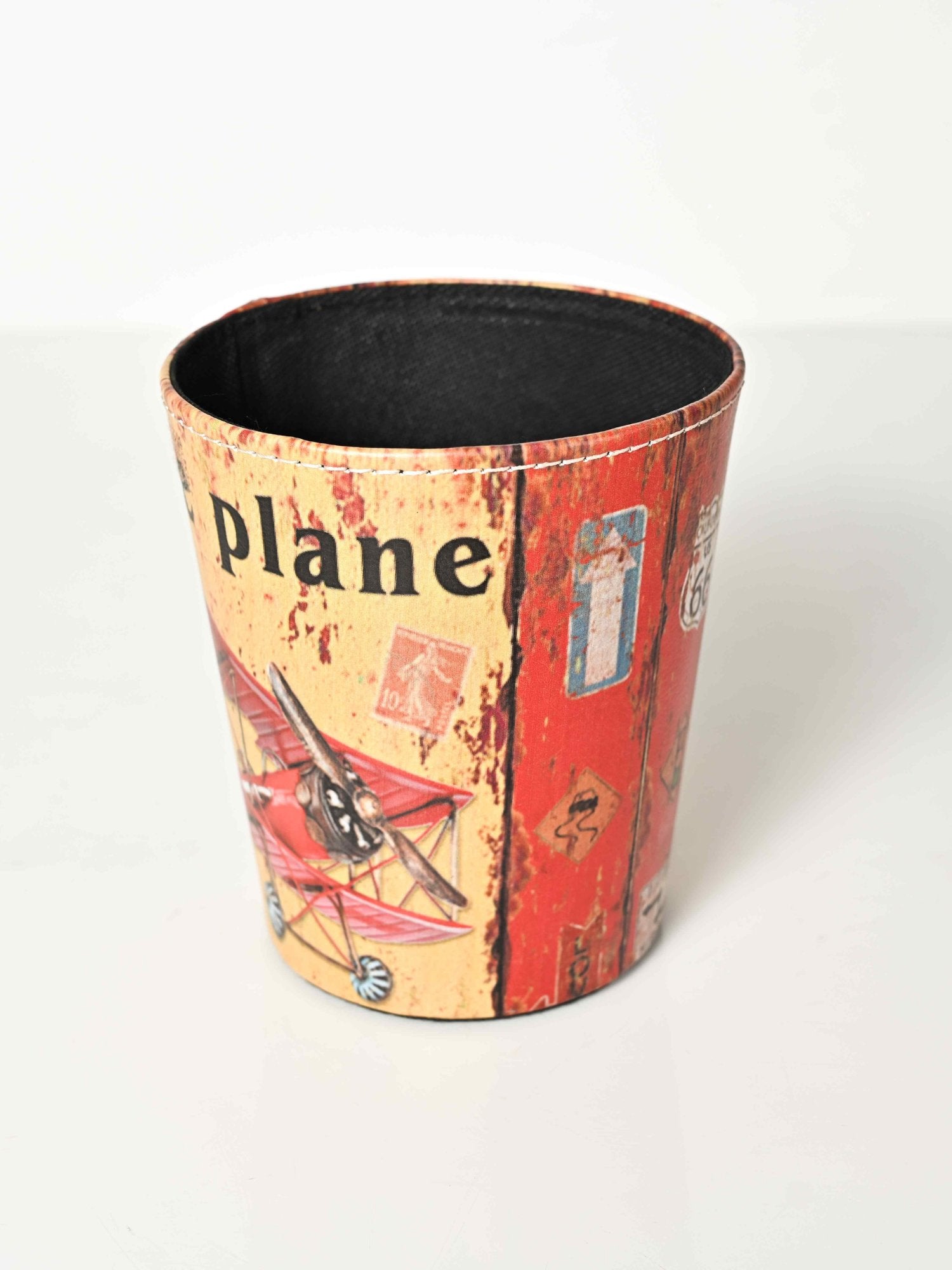 Elements of Piharwa PU tabletop Trash bin