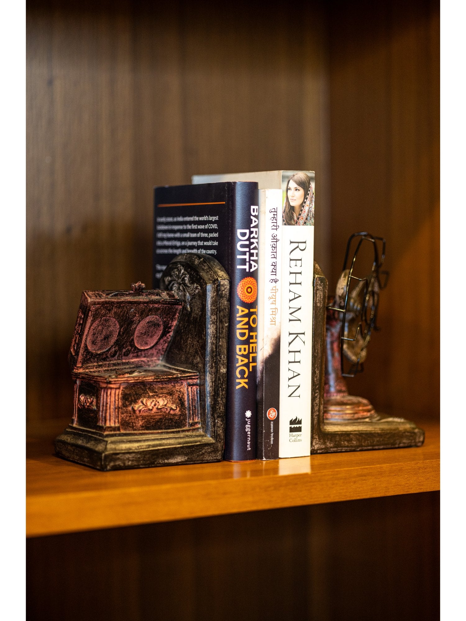 Elements of Piharwa Handcrafted vintage bookend