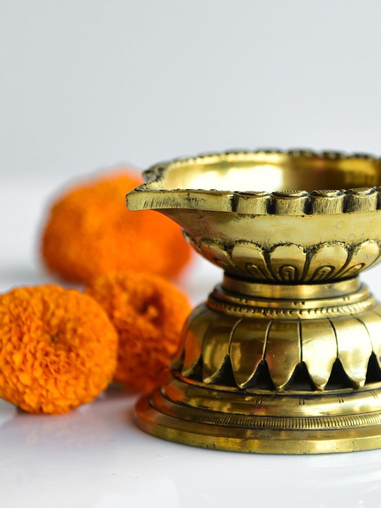 Elements of Piharwa Metallic handcrafted diya