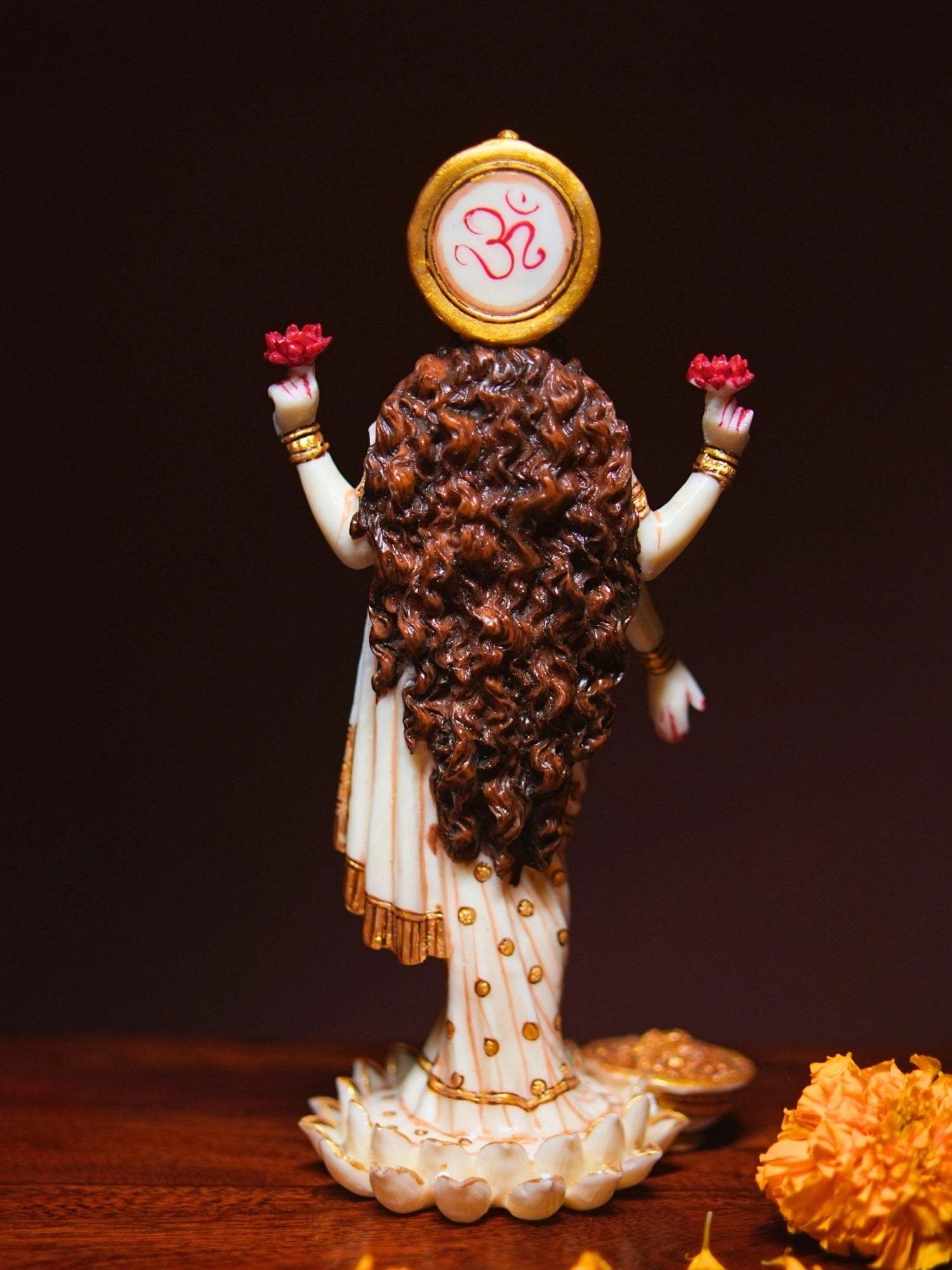 maha laxmi perfect for keeping it for spritual use and daily pooja, best piece for showpiece and gifting