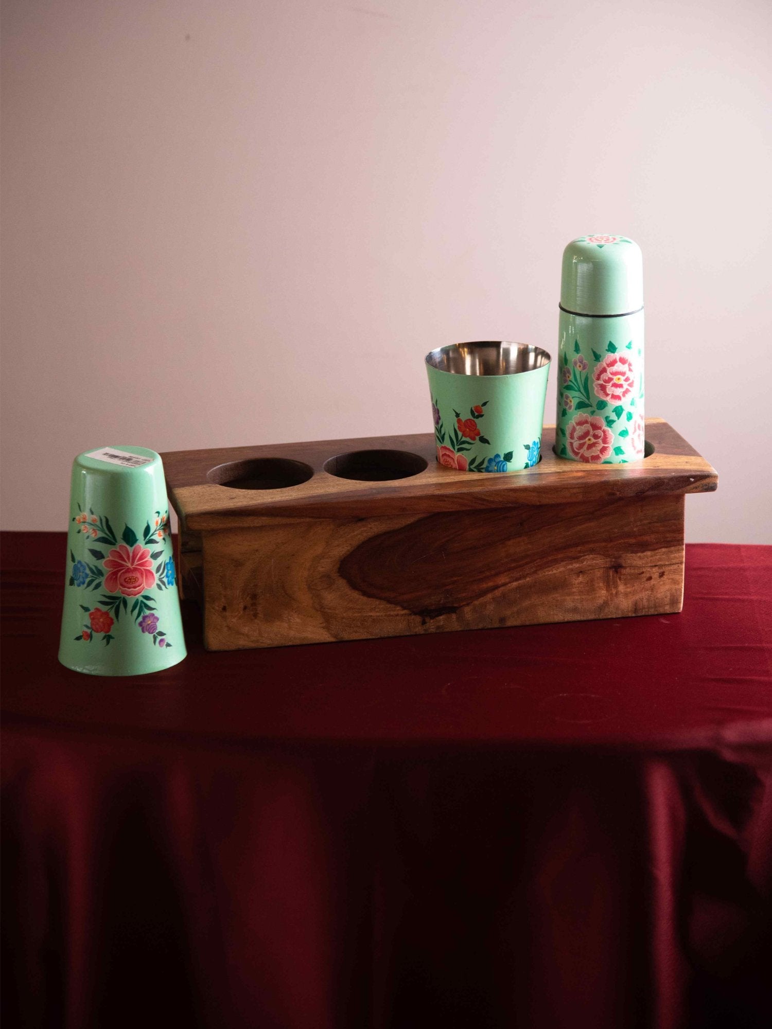 Elements of Piharwa Wooden bottle holder