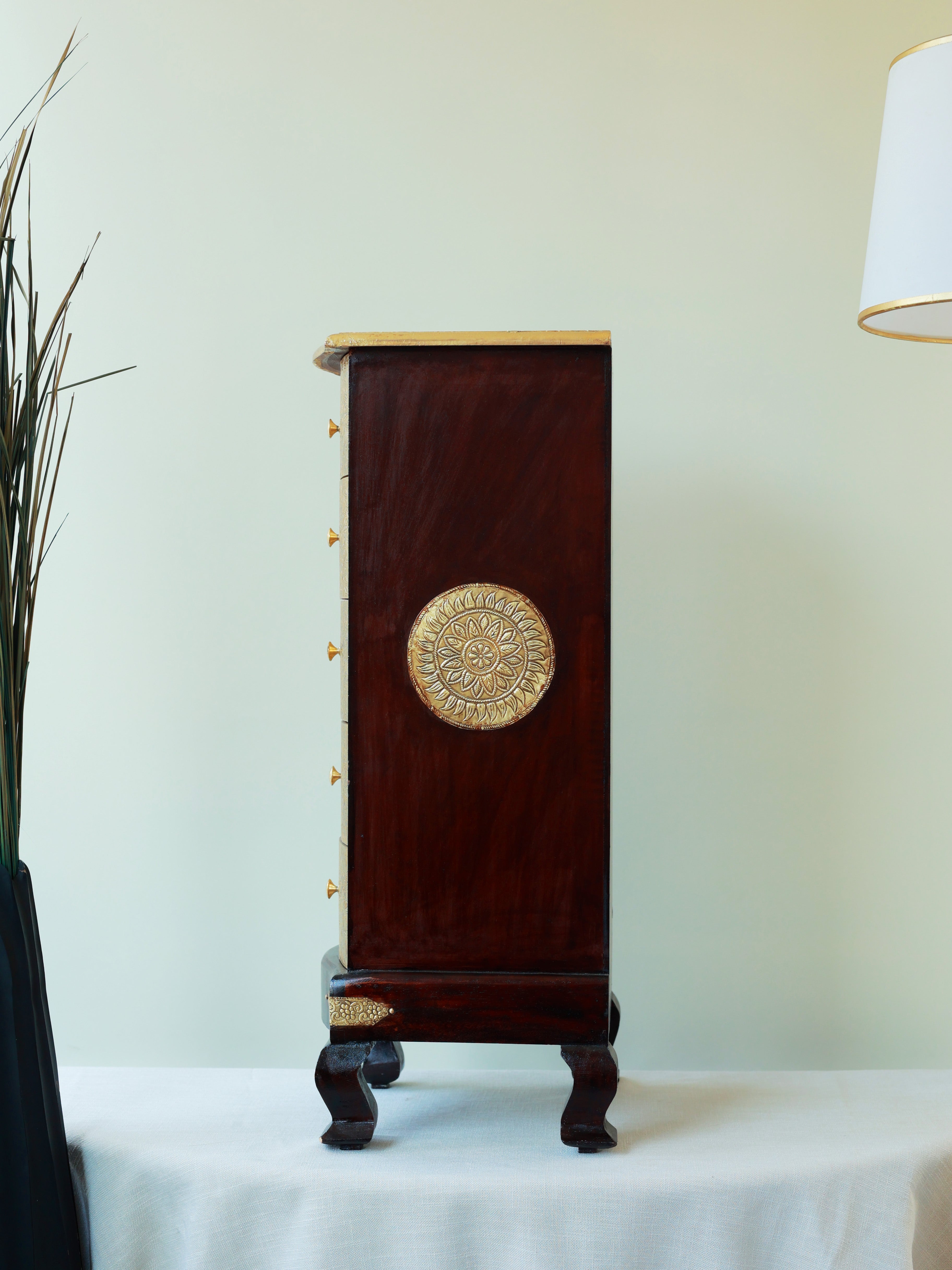 Piharwa Noor Heritage Drawer Chest