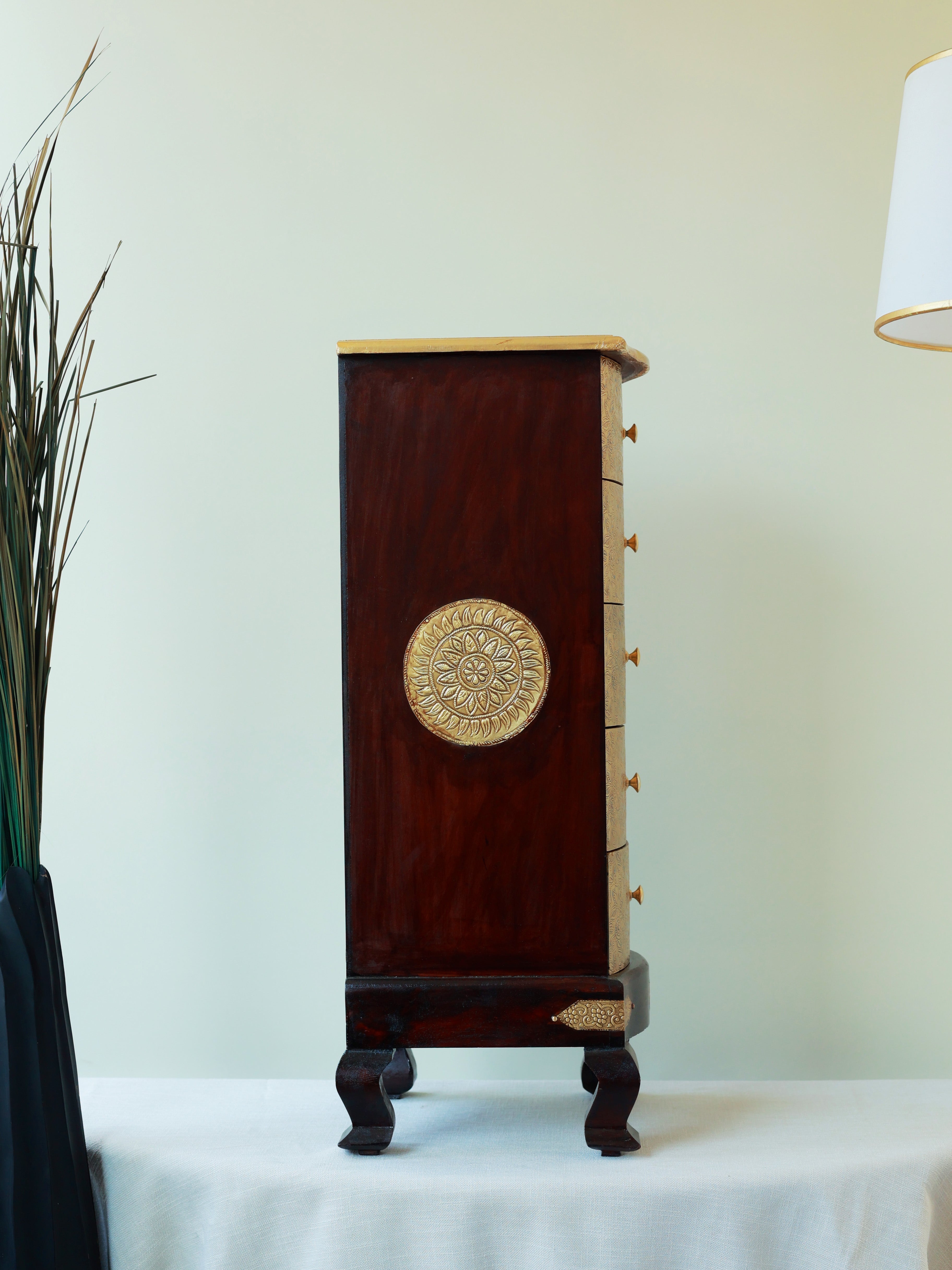 Piharwa Noor Heritage Drawer Chest