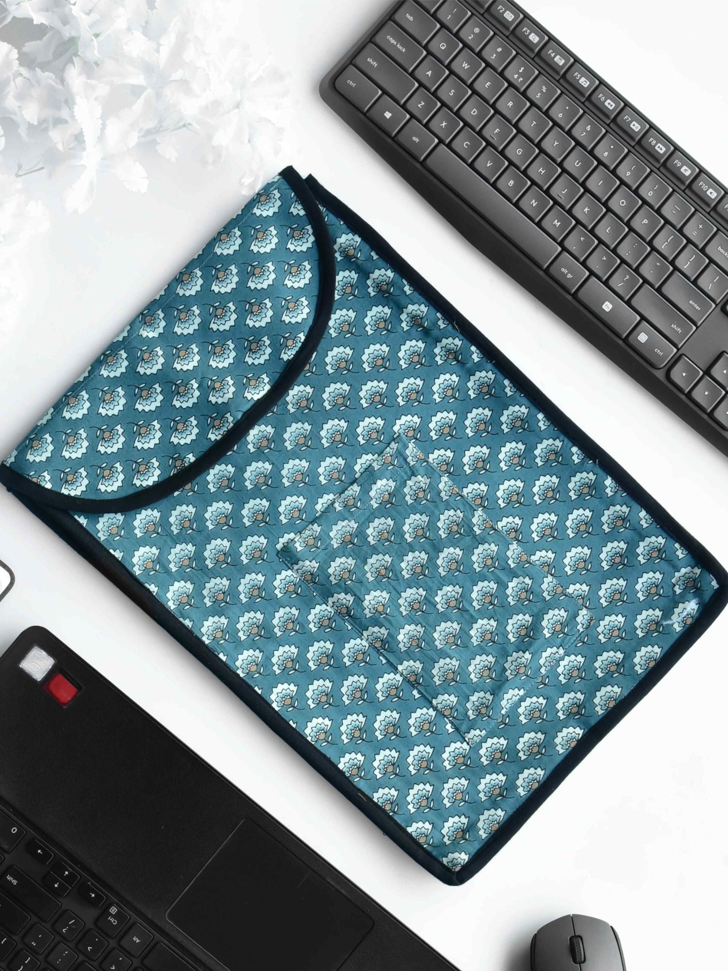 Piharwa Printed Document Sleeve