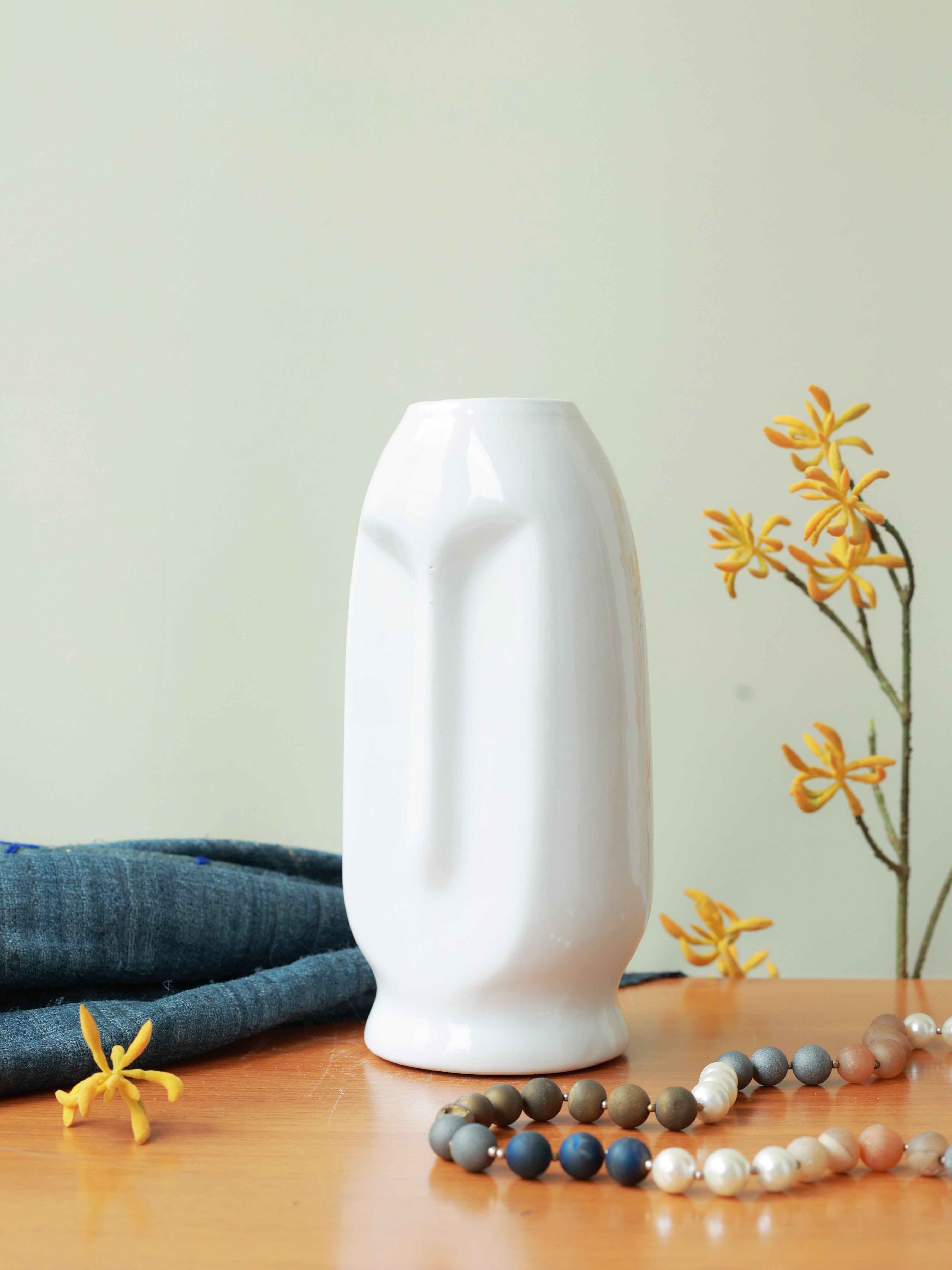 Piharwa Elongated Muse Pot