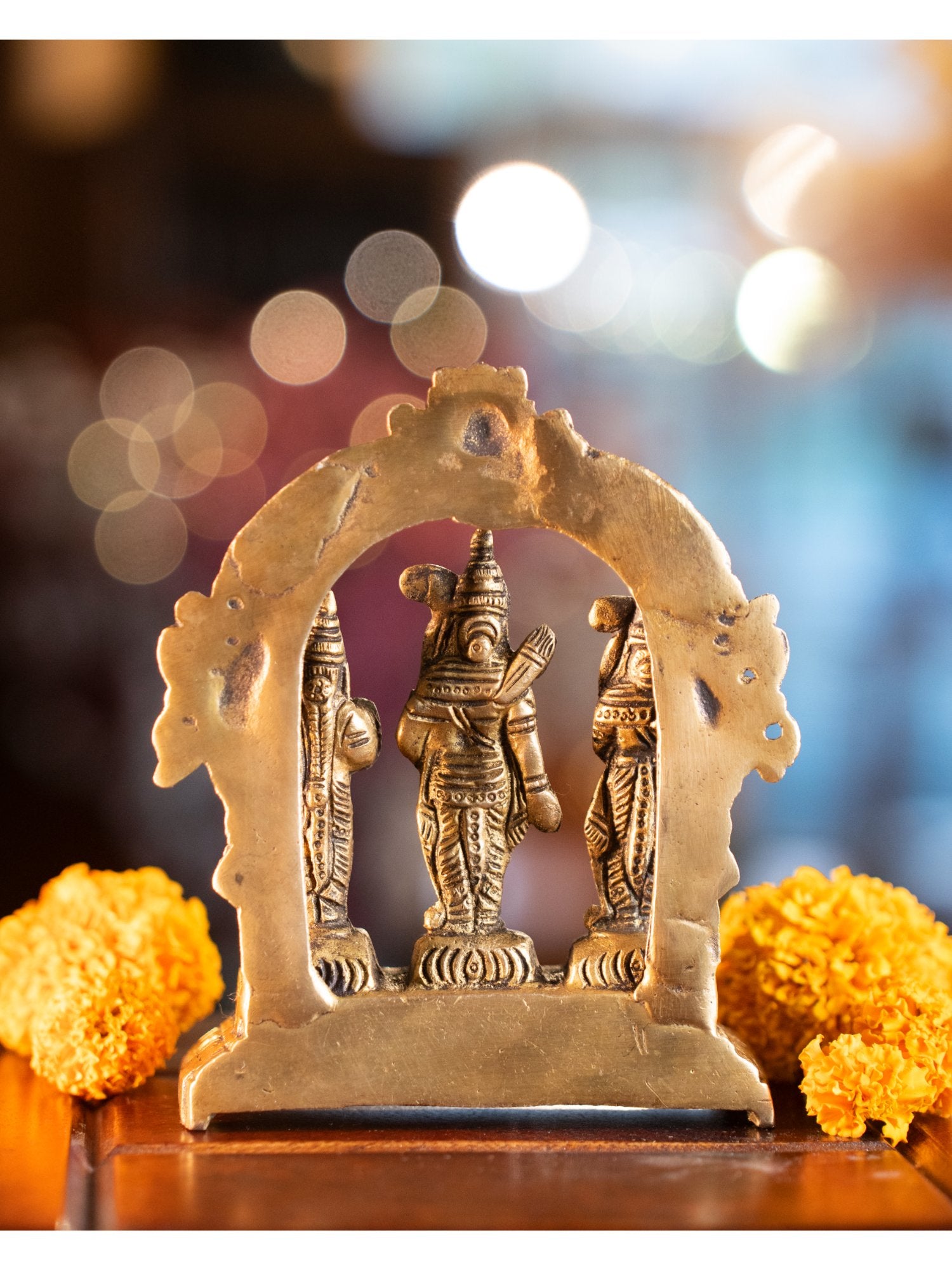 Elements of Piharwa Brass Ram Darbar