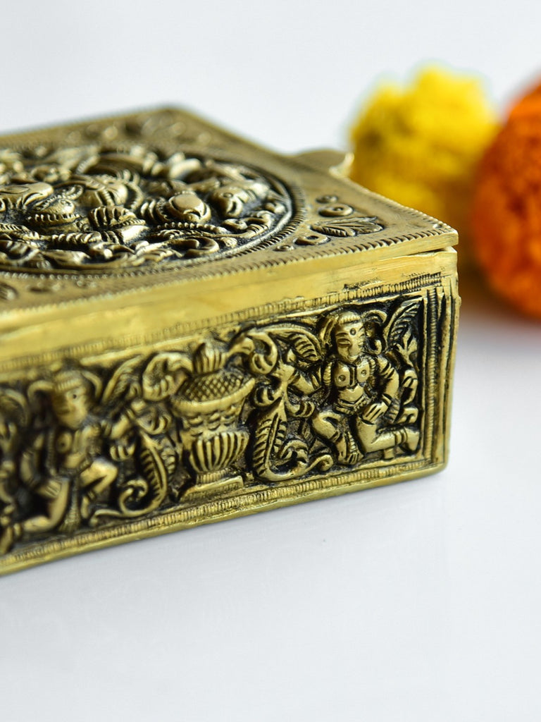 Elements of Piharwa Brass Ganpatiji Storage Box