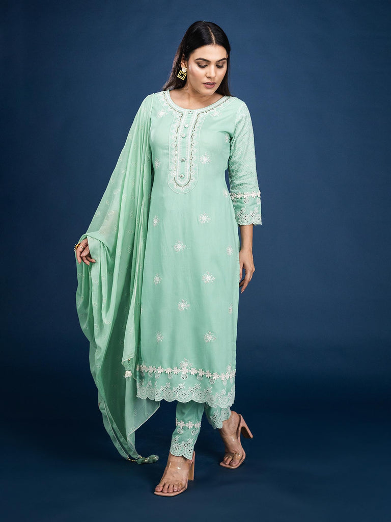 Piharwa Cotton Suit with lace