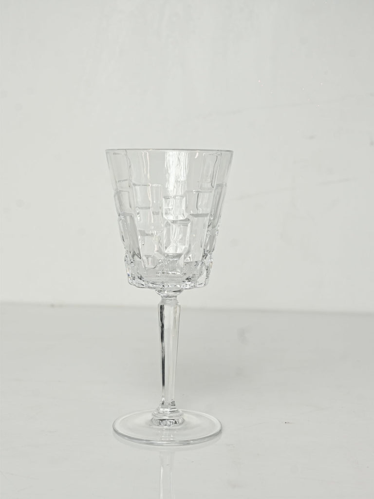 Elements of Piharwa Vintage wine glass