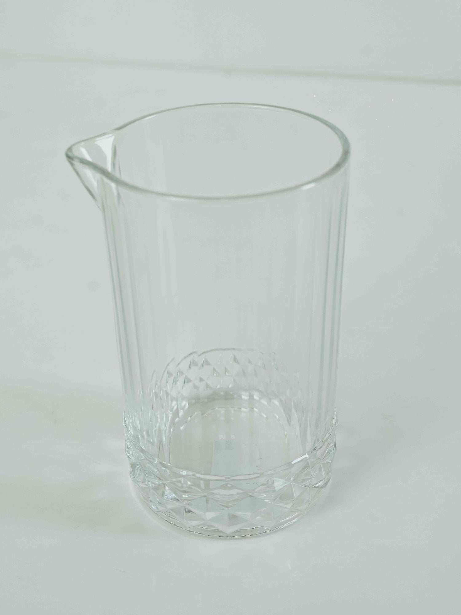 Elements of Piharwa Mixing glass and pourer