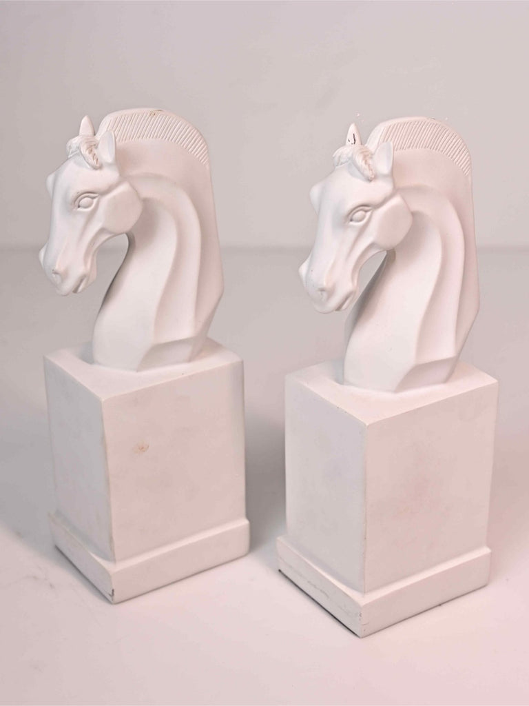 Elements of Piharwa White Horse Book end