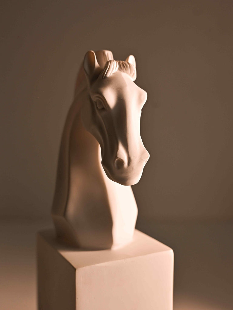 Elements of Piharwa White Horse Book end