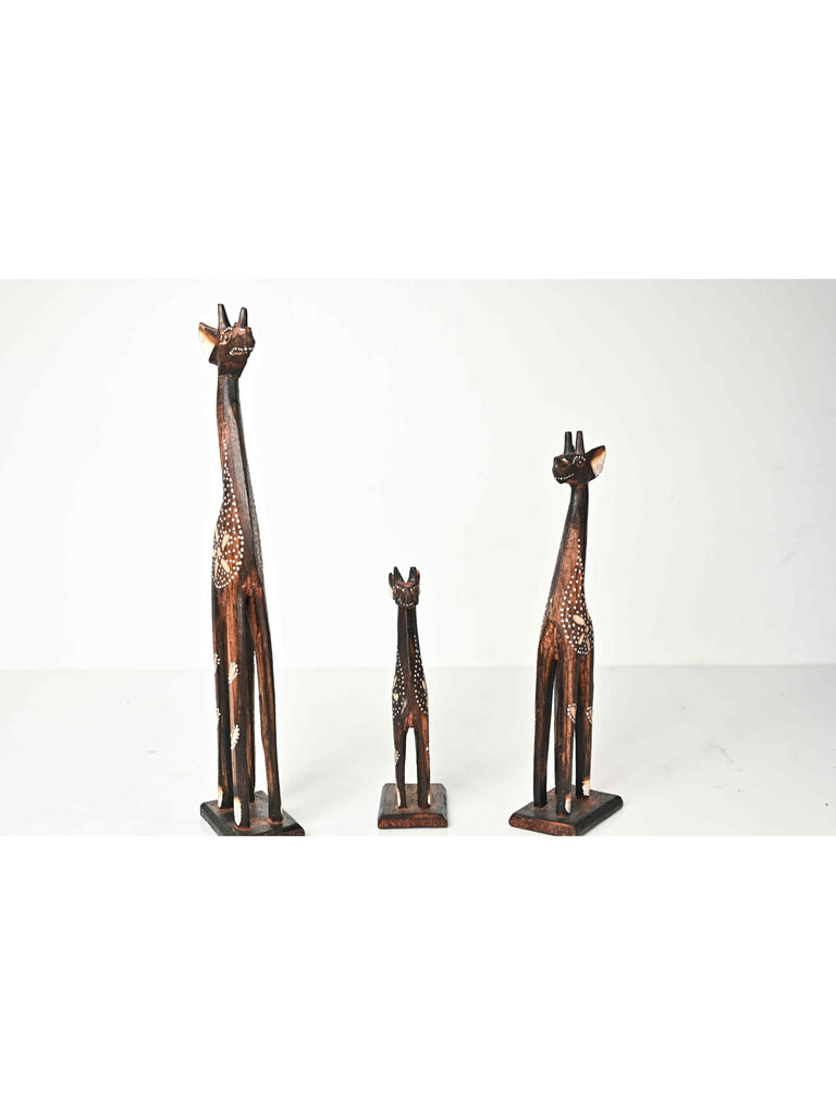 Elements of Piharwa Wooden printed giraffe