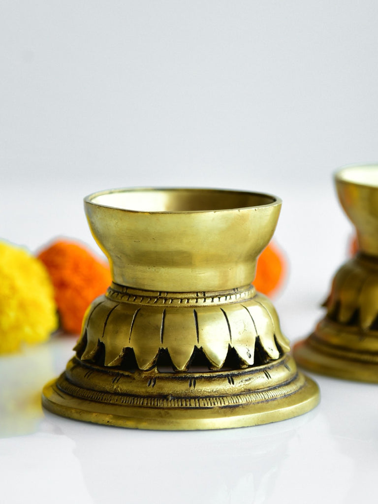 Elements of Piharwa Handcrafted Pure Brass Camphor Diya
