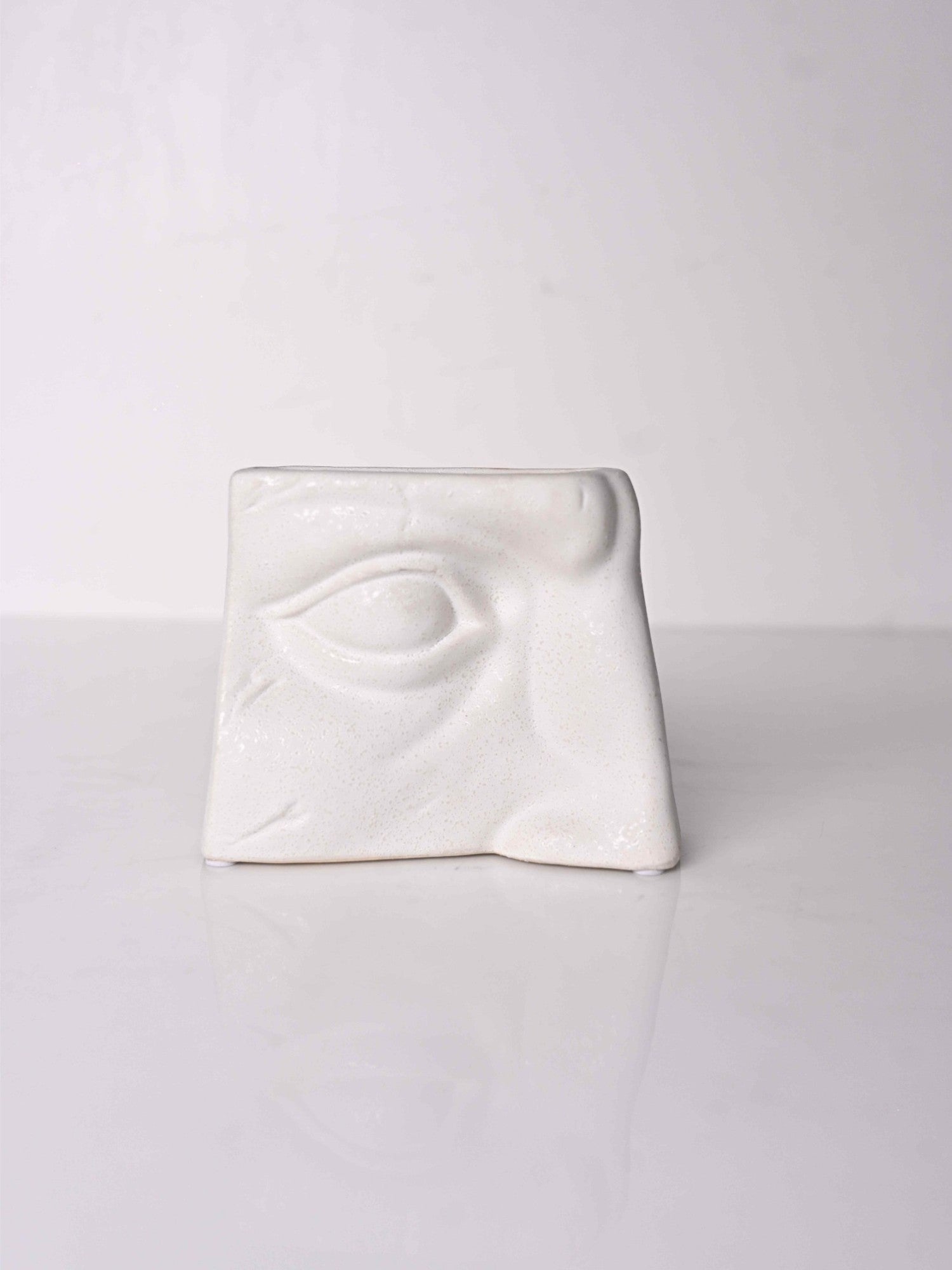 Elements of Piharwa Abstract Eye vase