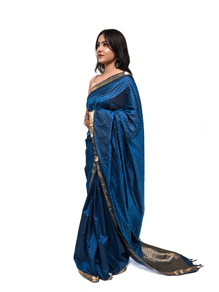 Piharwa Beautiful Blue Saree With Golden Zari Border