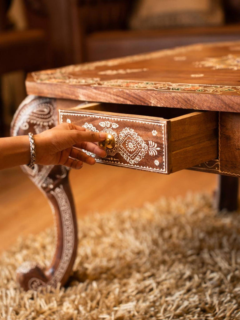 Elements of Piharwa Elephant table with polish embossed