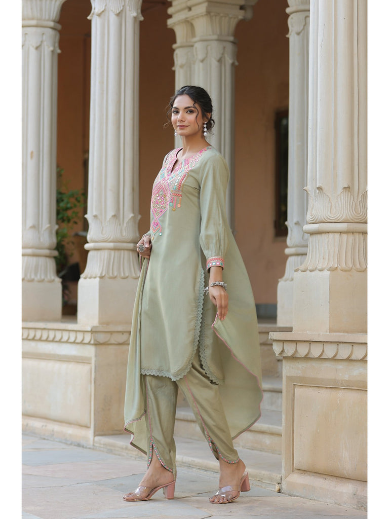 Piharwa Pista Green Thread and Mirror Work Kurta