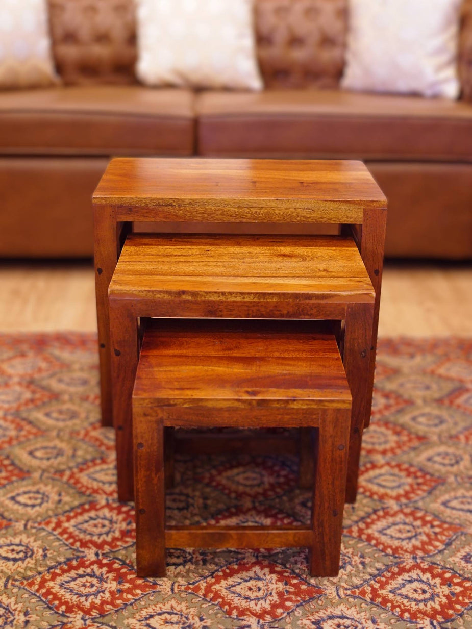 Rustic Accent Nesting Stools (Set of 3) – Piharwa India