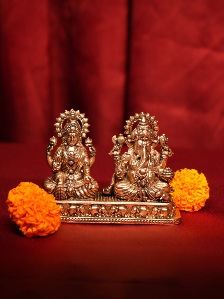 Elements of Piharwa Lakshmi Ganesh Brass Idol