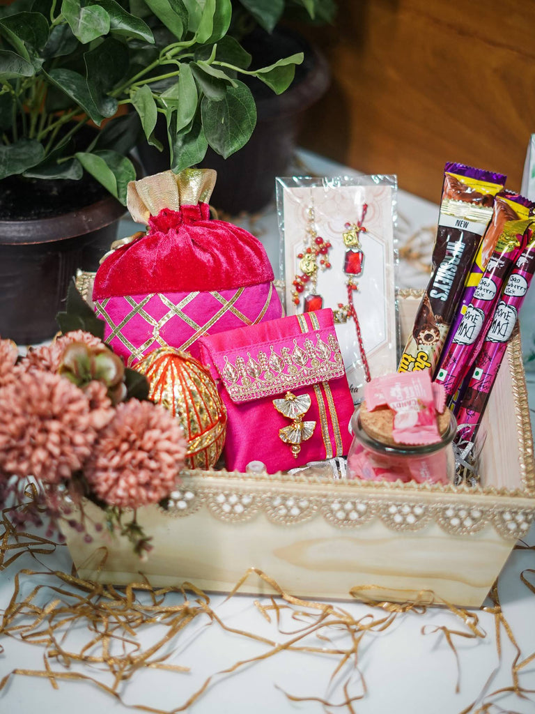 Elements of Piharwa Basket Rakhi Hamper