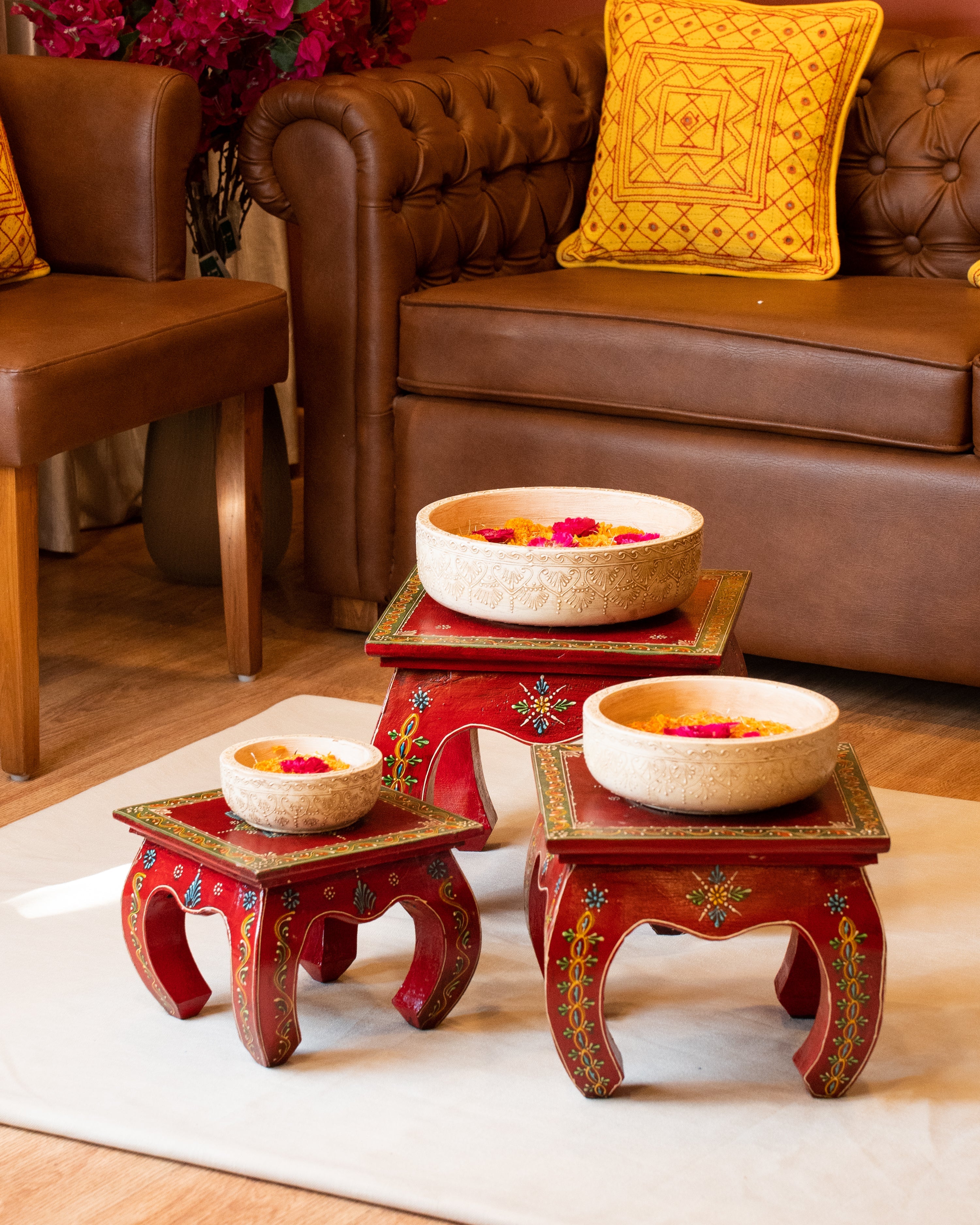 Elements of Piharwa Wooden hand-painted nested stools - (set of 3)