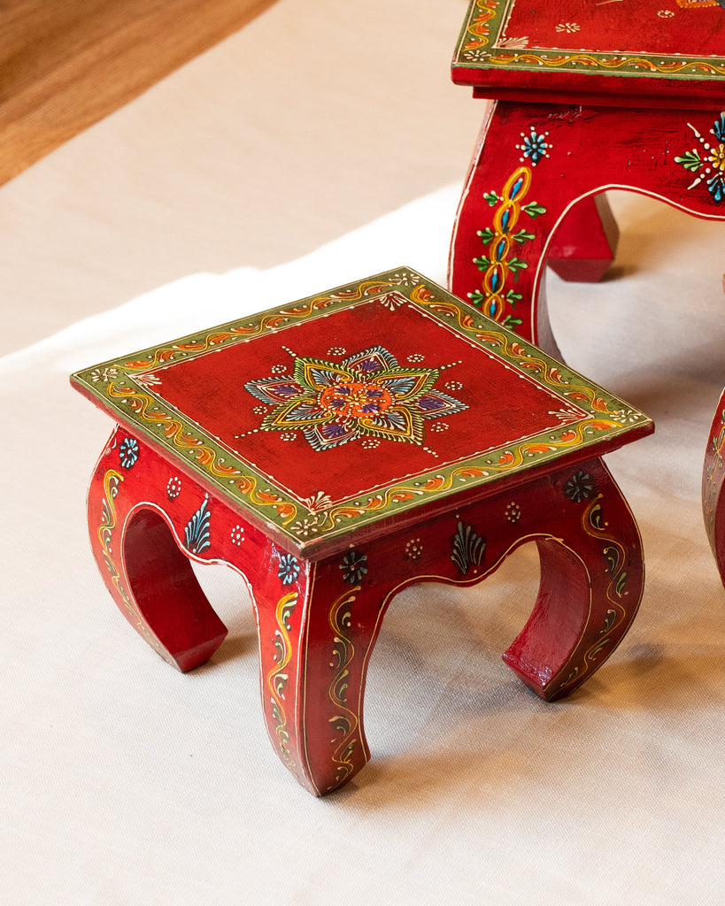 Elements of Piharwa Wooden hand-painted nested stools - (set of 3)