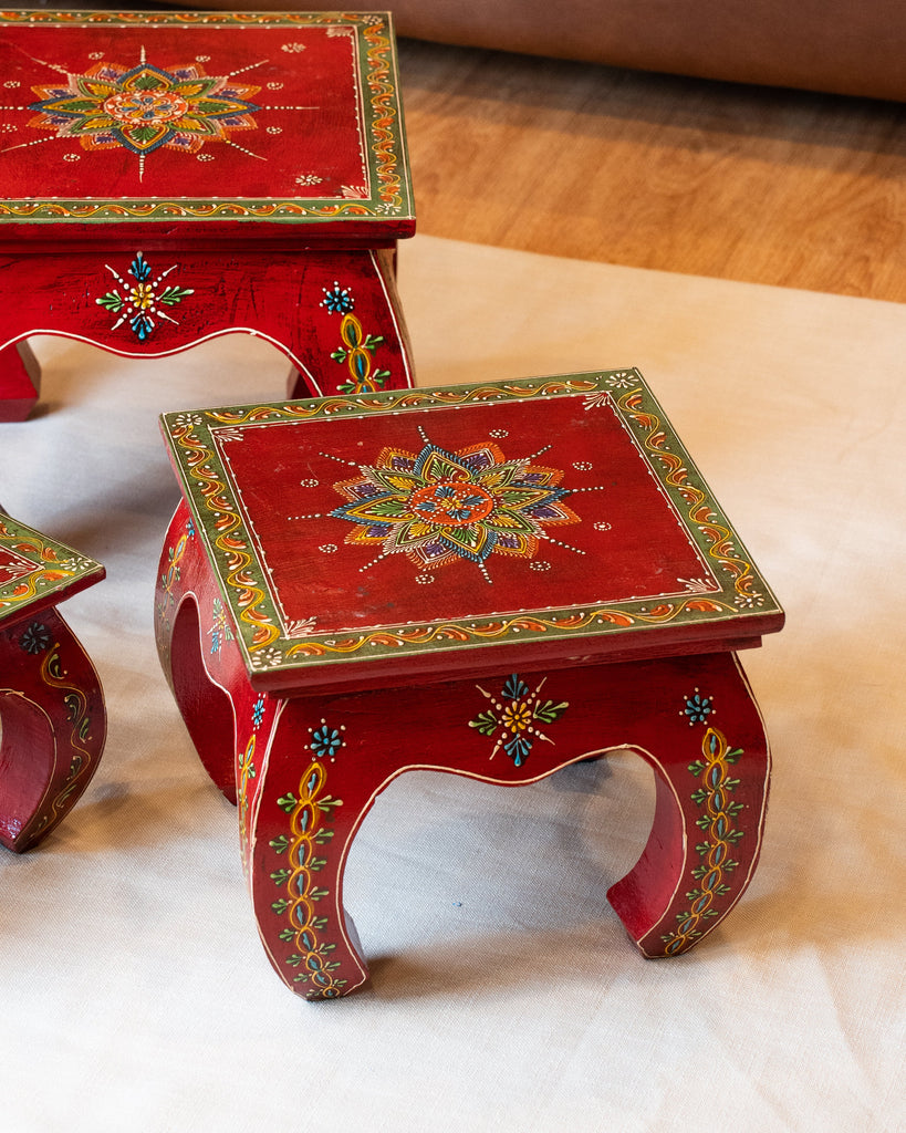 Elements of Piharwa Wooden hand-painted nested stools - (set of 3)