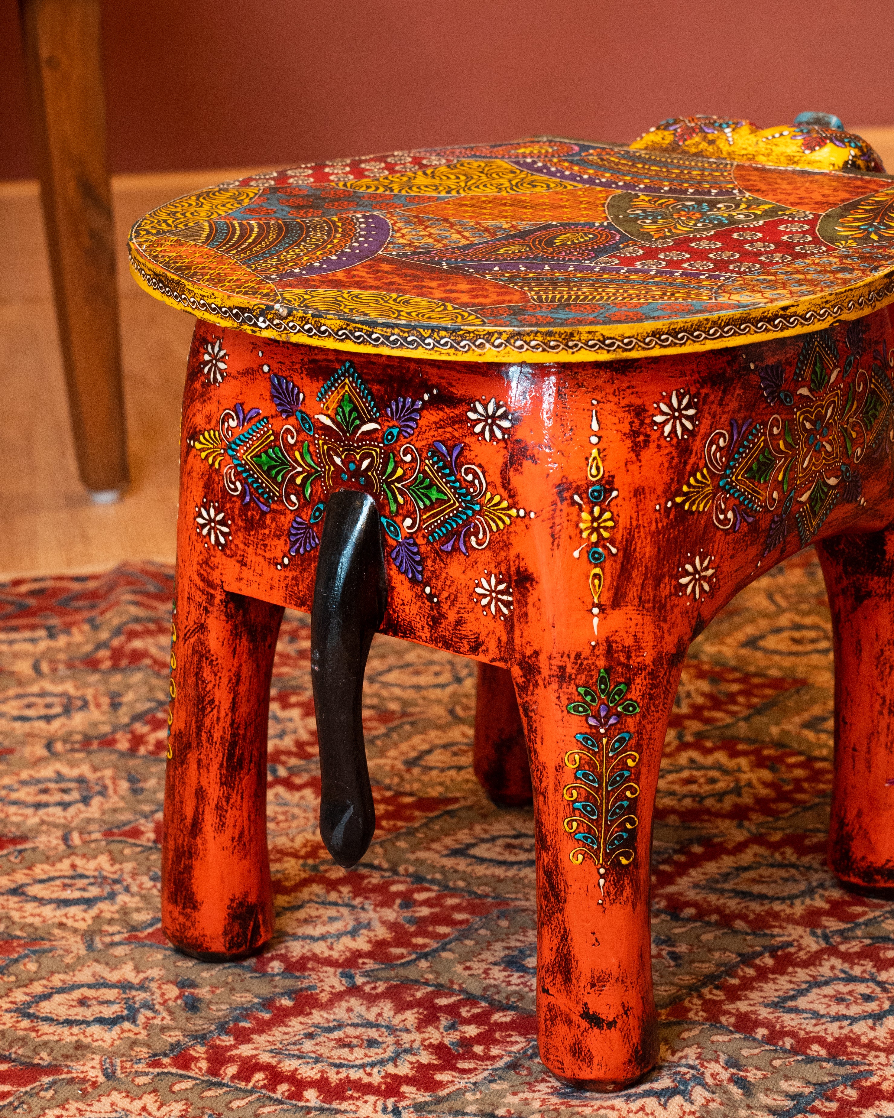 Elements of Piharwa Handcrafted Elephant Bust Side Stool