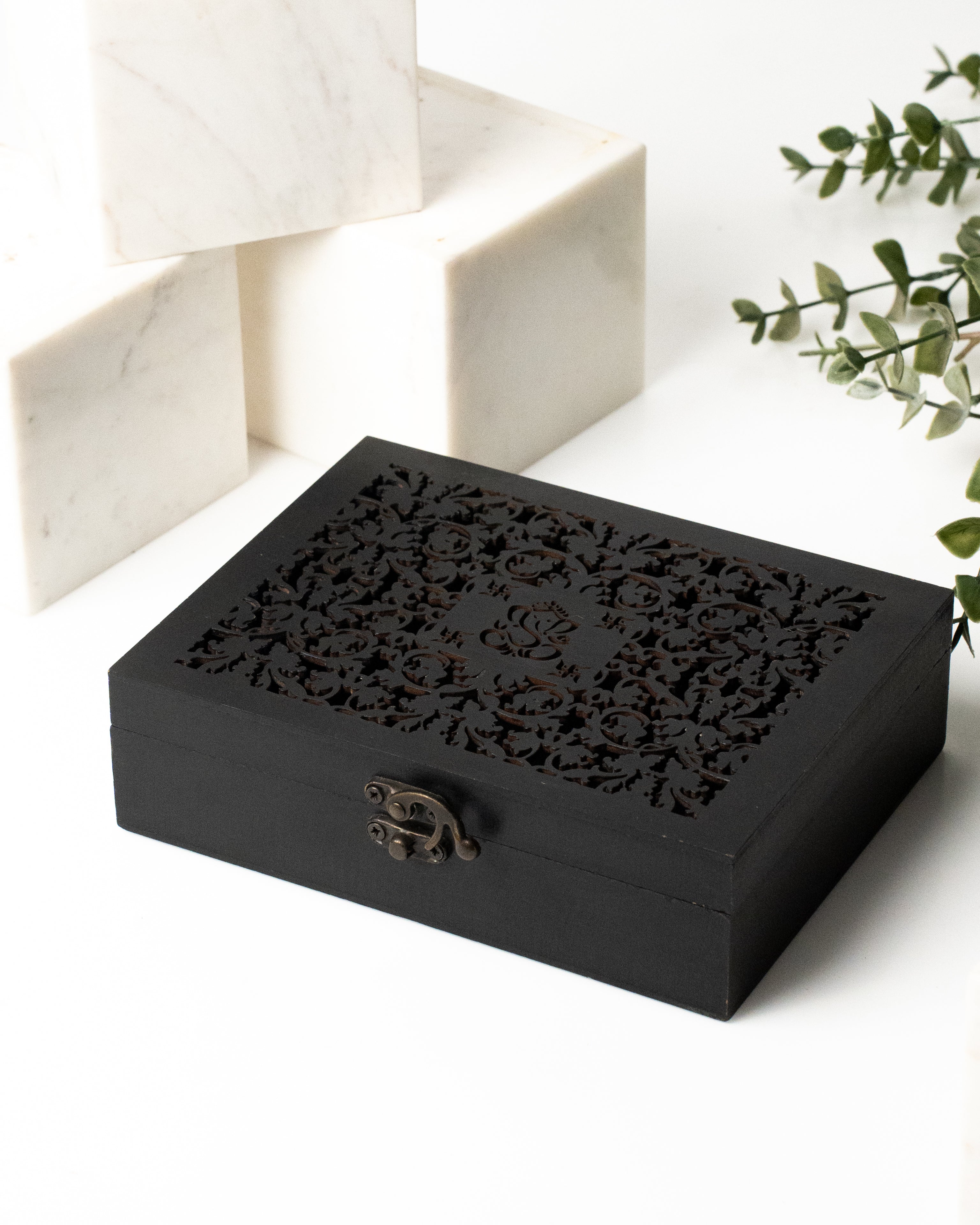 Elements of Piharwa Black wooden storage box