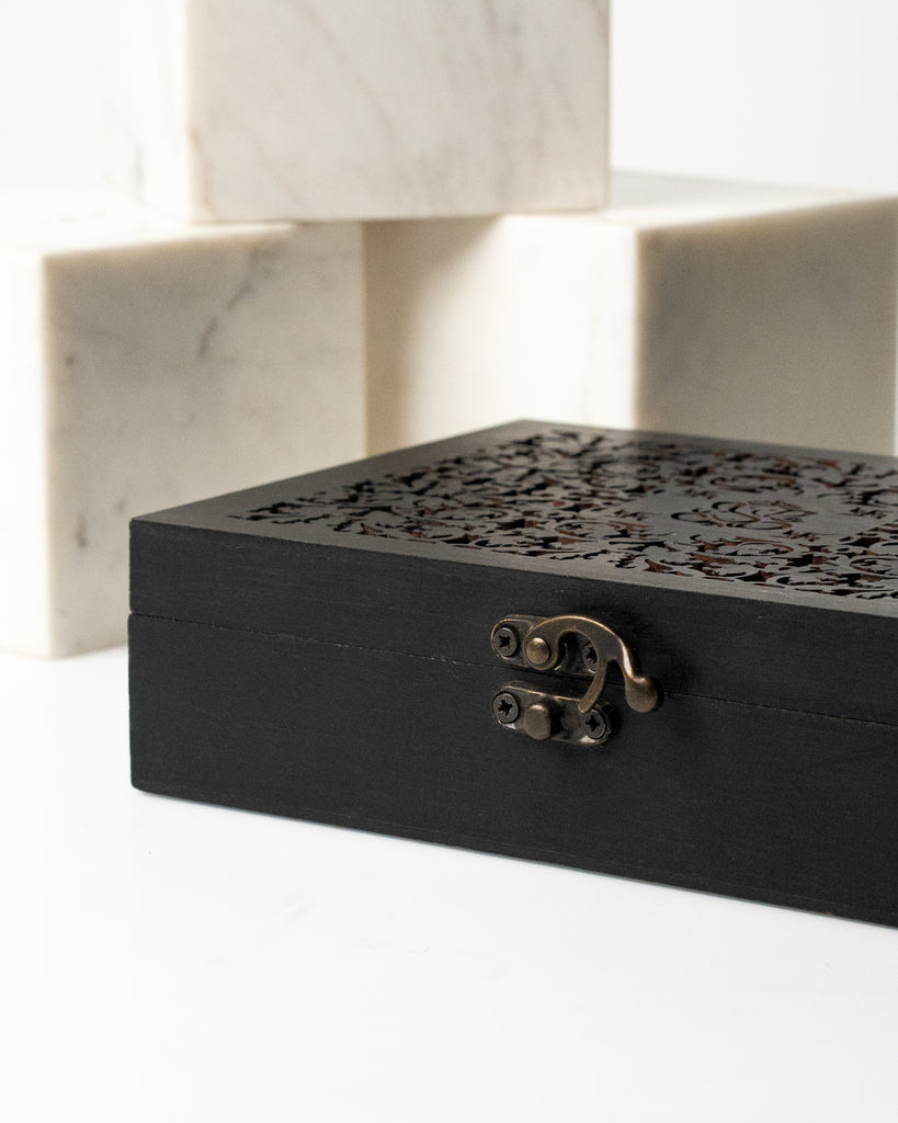 Elements of Piharwa Black wooden storage box