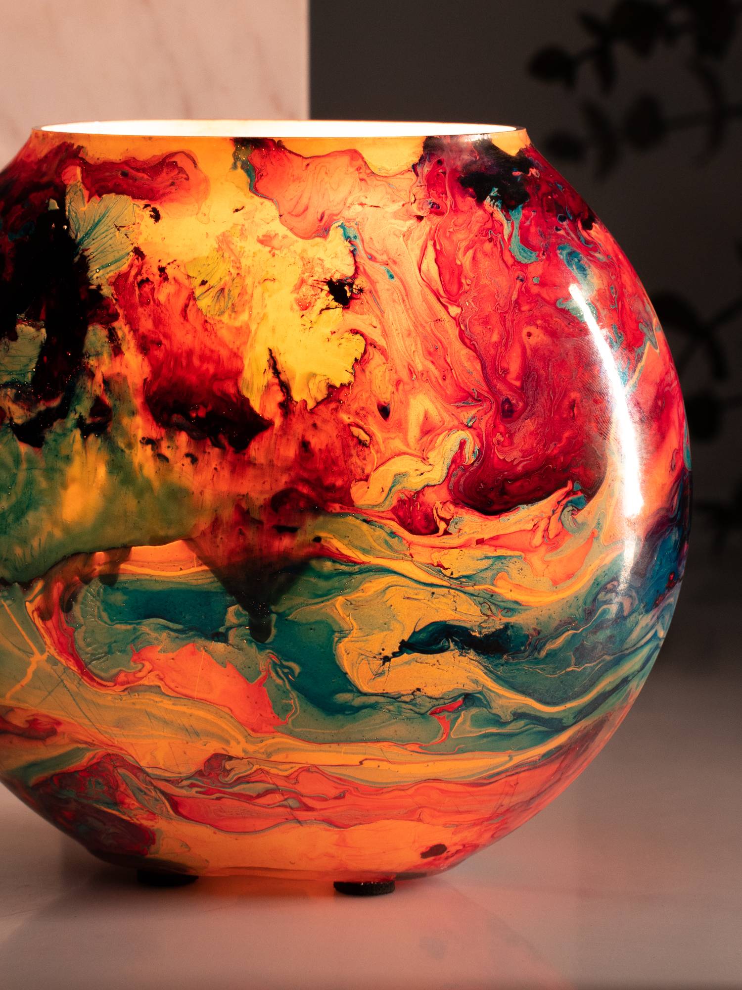 Elements of piharwa Fluid Art Electric Table Lamp