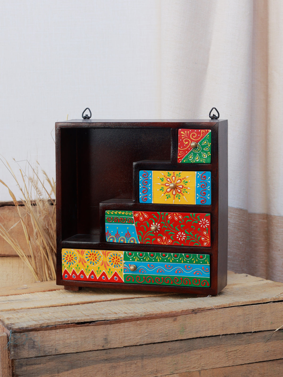 Handcrafted Stepwise Mini Chest – Piharwa India