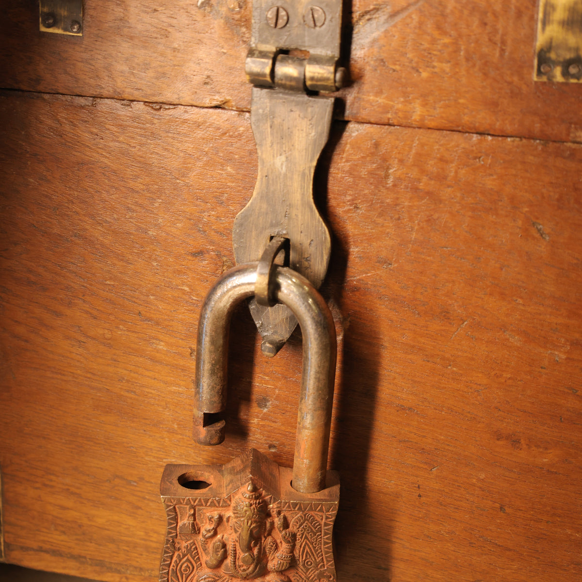 Vintage Ganesha Door Lock - Rustic Antique Style – Piharwa India