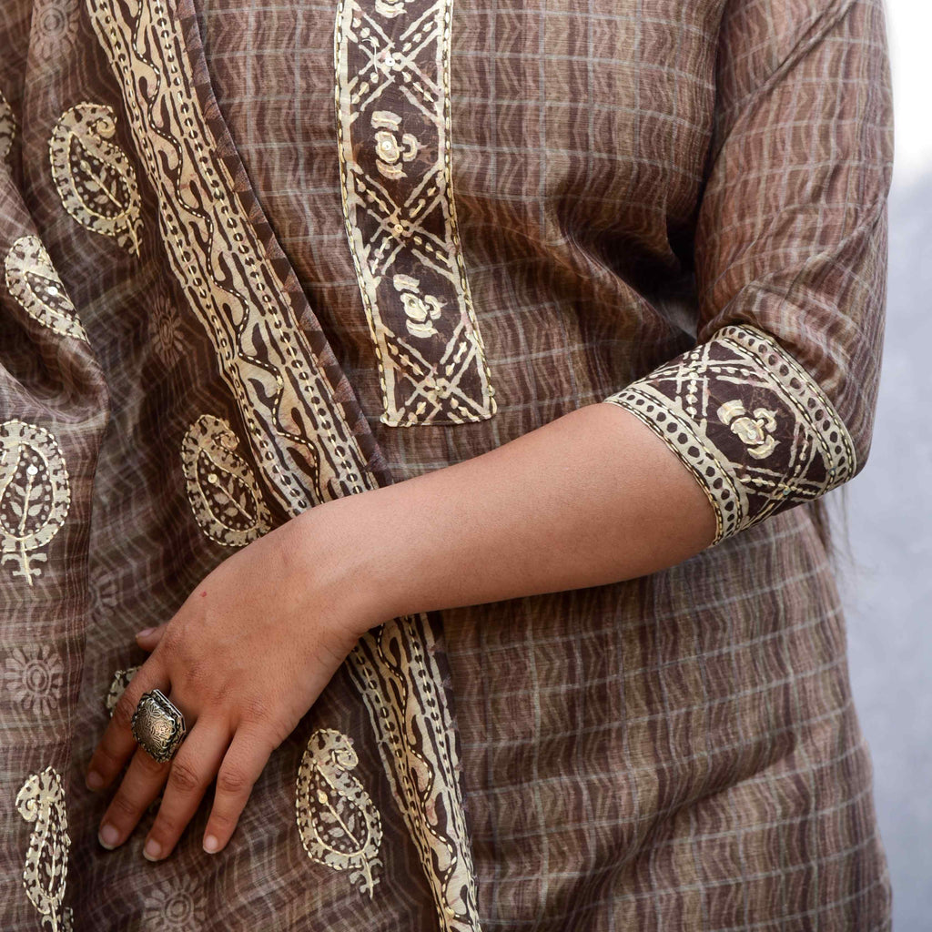 Piharwa Chanderi Suit