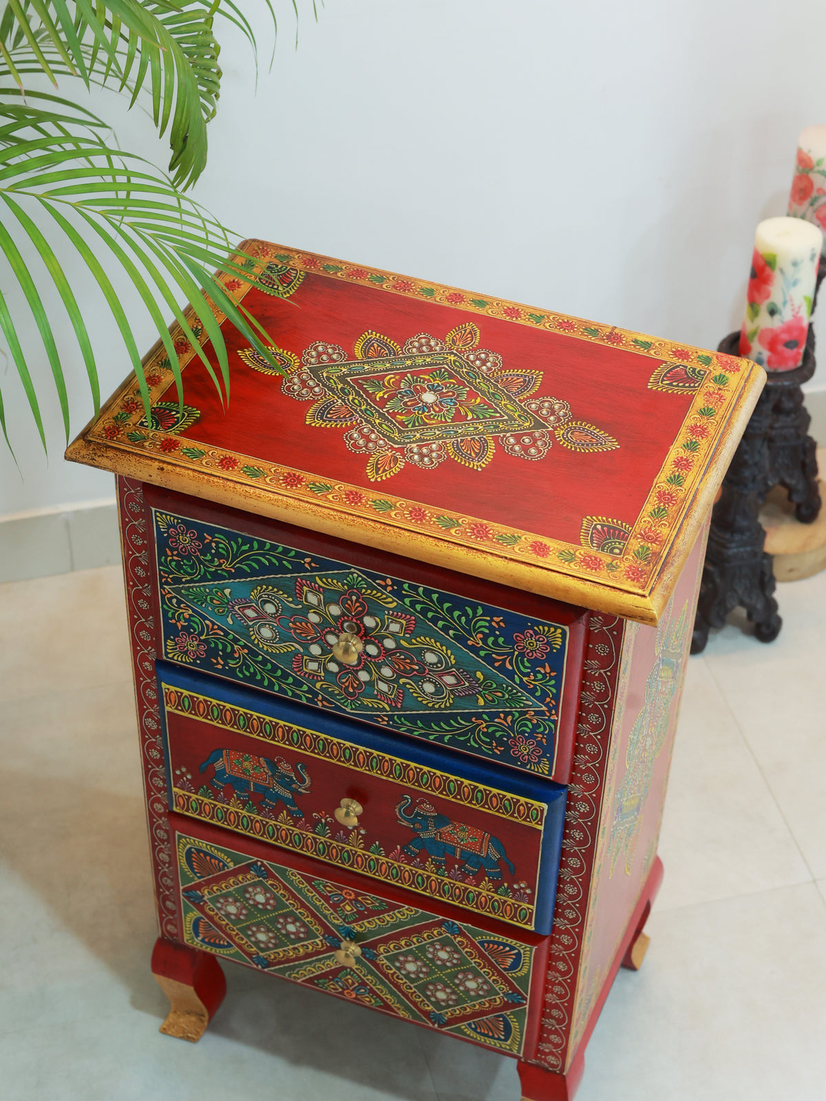 Piharwa Chitrakala Hand-Painted Chest of Drawers