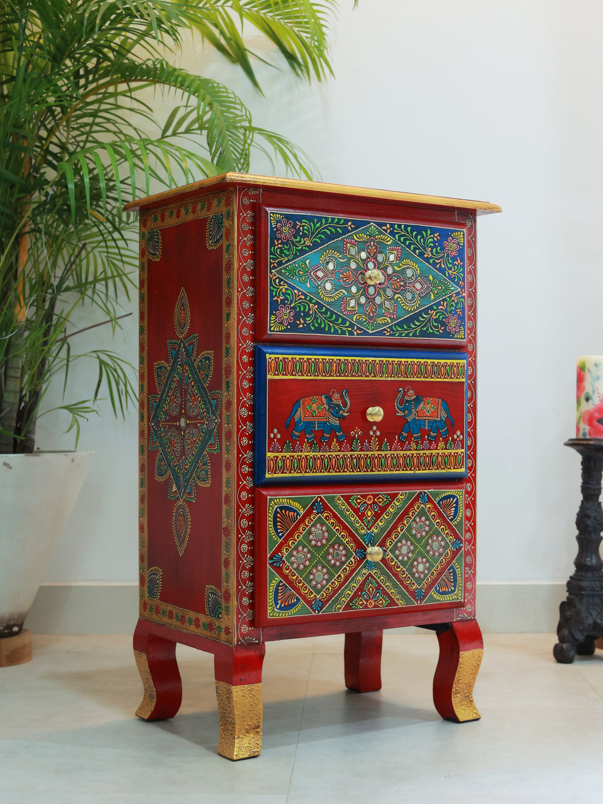 Piharwa Chitrakala Hand-Painted Chest of Drawers