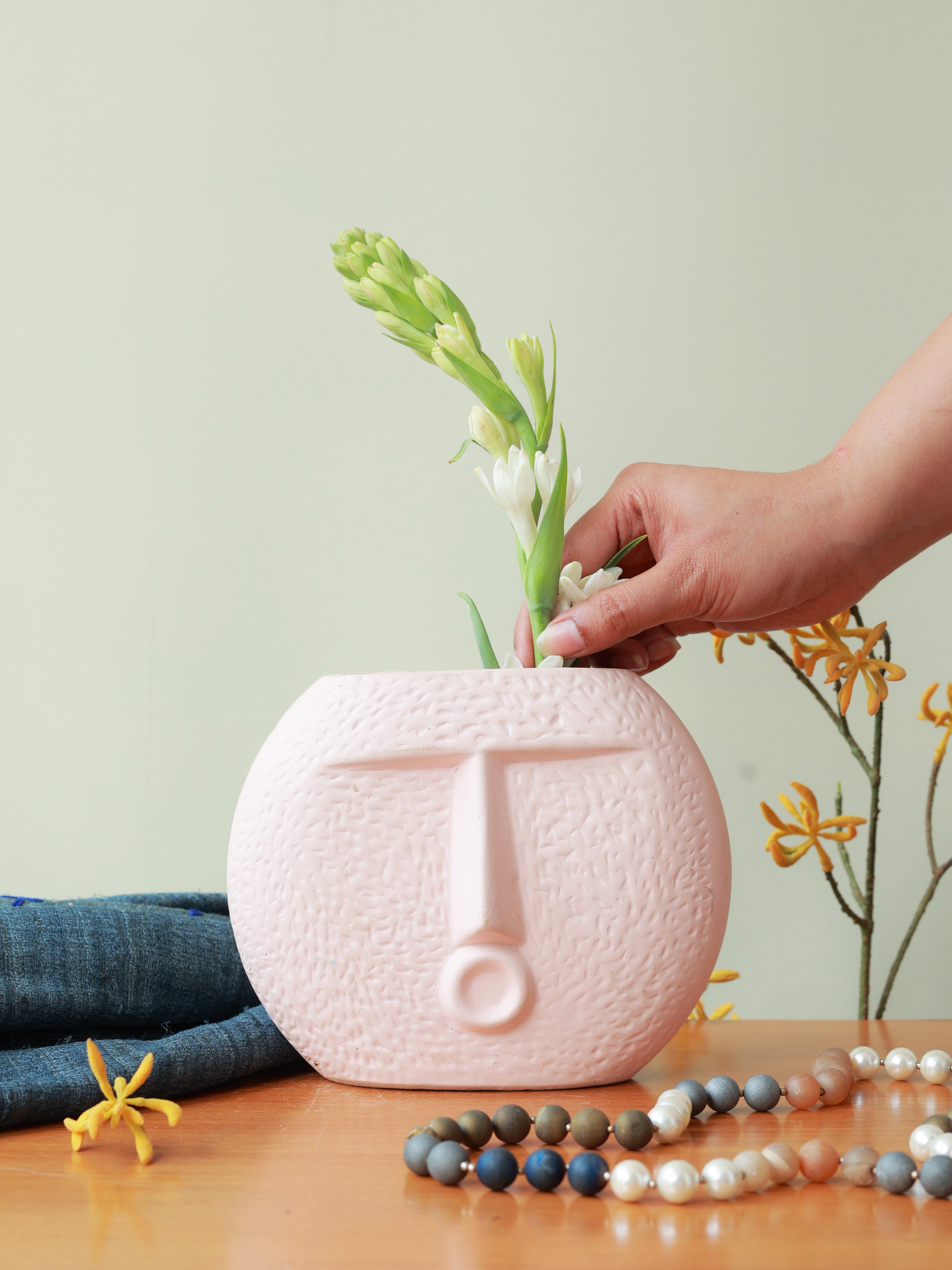 Piharwa Nirvana Face Pot - Pink
