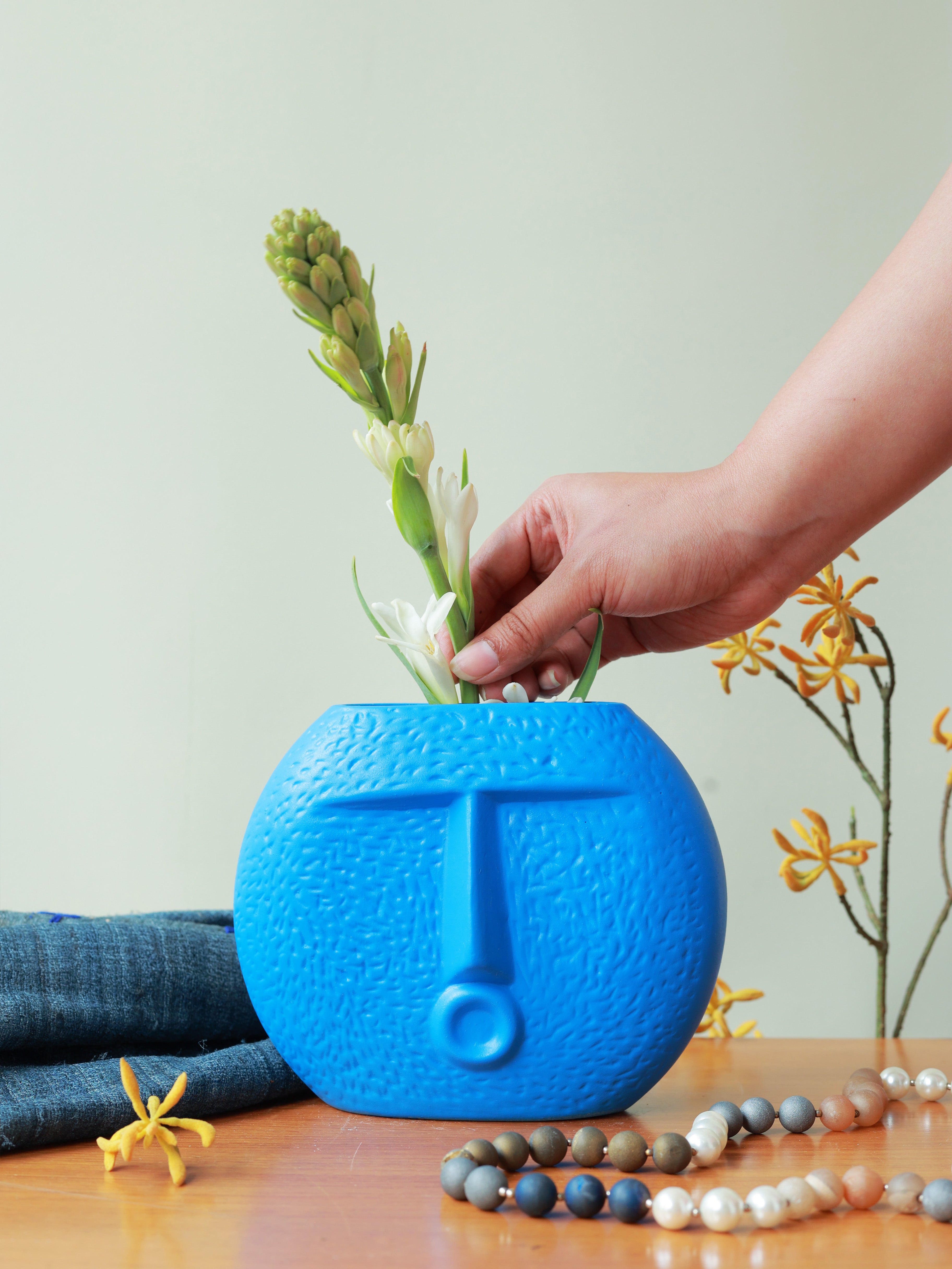 Piharwa Nirvana Face Pot - Dark Blue